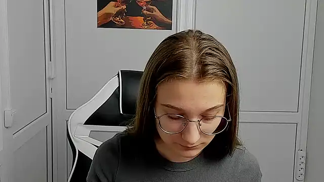 Mia kristal online show from 04.02.26