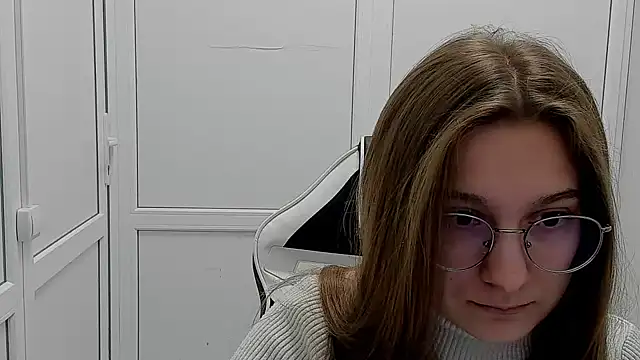 Mia kristal online show from 04.09.26