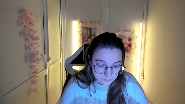 Snapshot of Mia_kristal chatting on 05.01.26 Mia kristal online show from 05.01.26