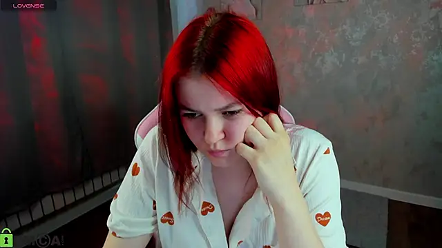 Emma-Wats0n online show from 04.08.26