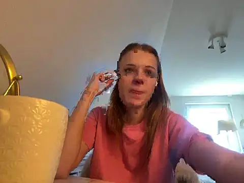 SophiaWestend online show from 04.04.26