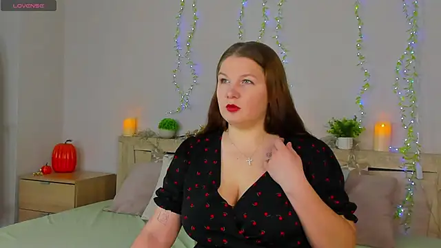 Snapshot of Virginia_Robinson chatting on 04.06.26 Virginia Robinson online show from 04.06.26