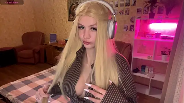 HelenaBargo online show from 04.12.26