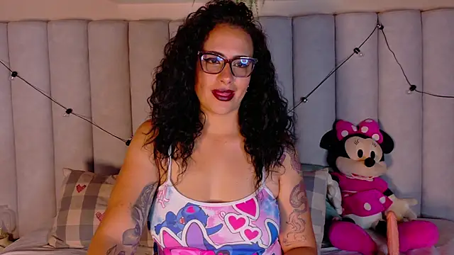 KatyraTaylor   online show from 04.10.26