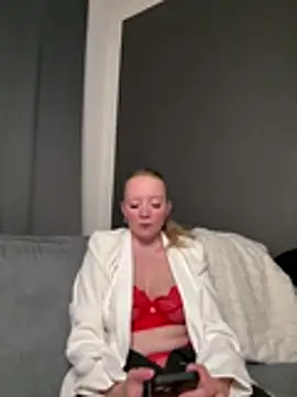 KatharinaGold online show from 03.24.26