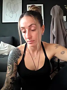 NicoleKaiser online show from 03.27.26