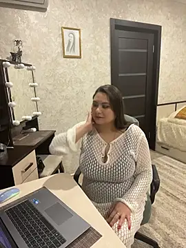 AgathaMyers online show from 03.24.26