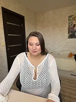 AgathaMyers online show from 04.17.26