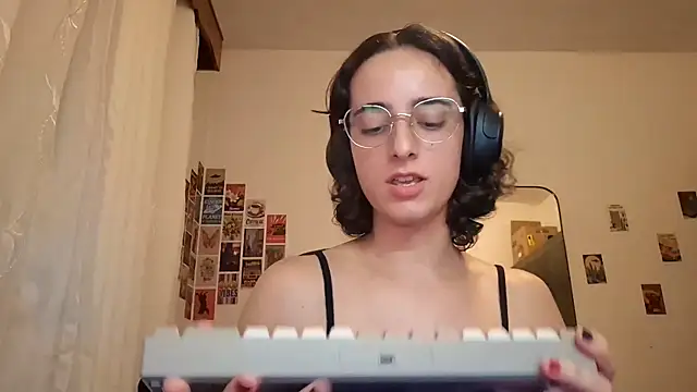 Snapshot of SanjuanaEytchison chatting on 03.26.26 SanjuanaEytchison online show from 03.26.26