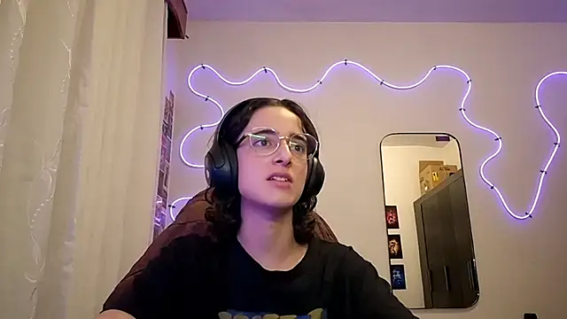 Snapshot of SanjuanaEytchison chatting on 04.07.26 SanjuanaEytchison online show from 04.07.26