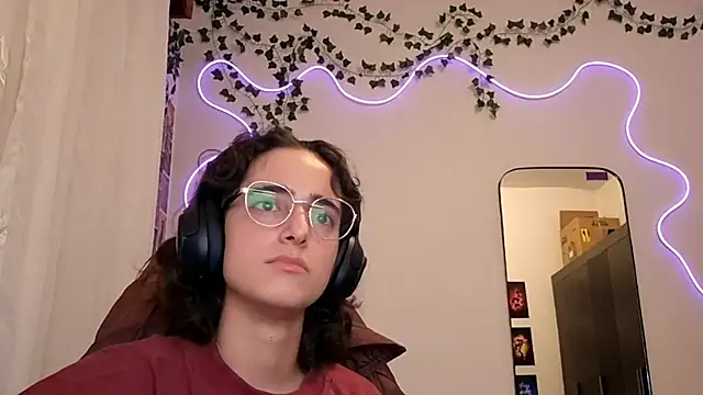 Snapshot of SanjuanaEytchison chatting on 04.08.26 SanjuanaEytchison online show from 04.08.26