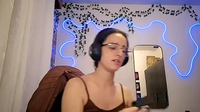 Snapshot of SanjuanaEytchison chatting on 04.10.26 SanjuanaEytchison online show from 04.10.26