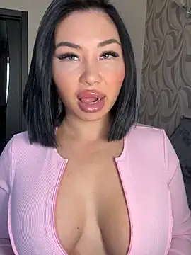 LaaadyDaaamn online show from 03.31.26