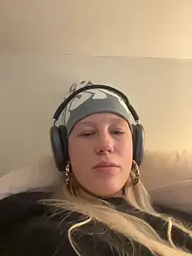 LeniMaria online show from 03.30.26