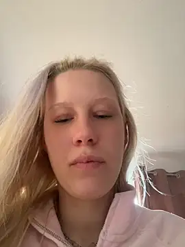 LeniMaria online show from 04.08.26