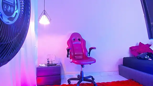 milliesummer online show from 04.11.26