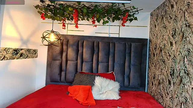 Snapshot of BONIE_WILLS chatting on 04.06.26 BONIE WILLS online show from 04.06.26