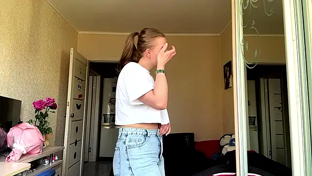 Elle GrEat online show from 03.30.26