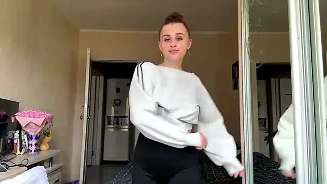 Elle GrEat online show from 04.07.26