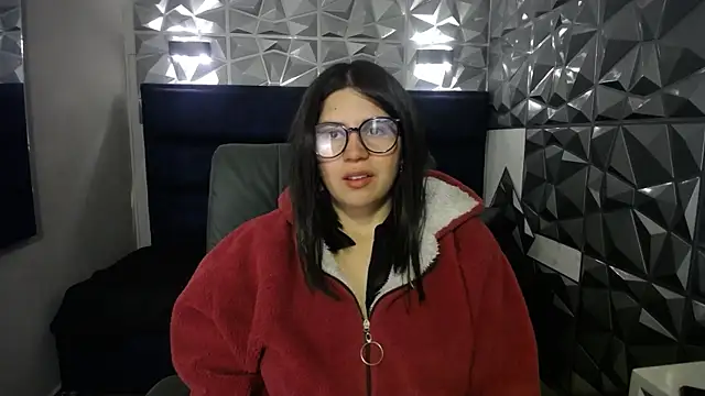 Snapshot of Cata_black chatting on 04.15.26 Cata black online show from 04.15.26