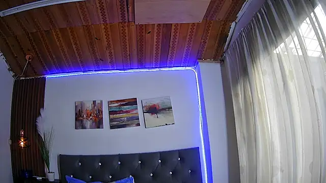 candy  fire online show from 04.02.26