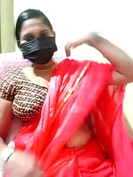 Snapshot of arrapilla chatting on 03.19.26 arrapilla online show from 03.19.26