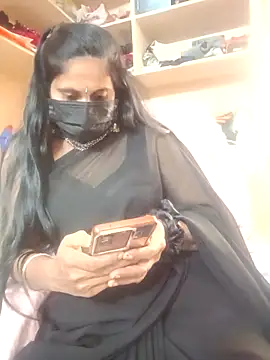 Snapshot of arrapilla chatting on 03.21.26 arrapilla online show from 03.21.26