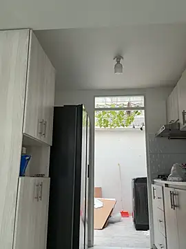 Lauren Storm online show from 04.18.26