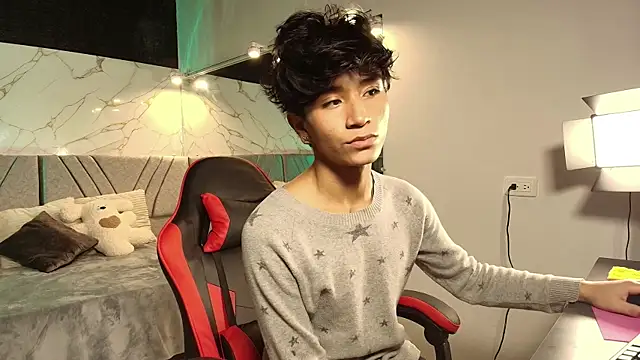 cococumps online show from 04.10.26