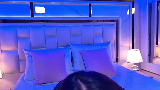 valeria sm online show from 04.10.26