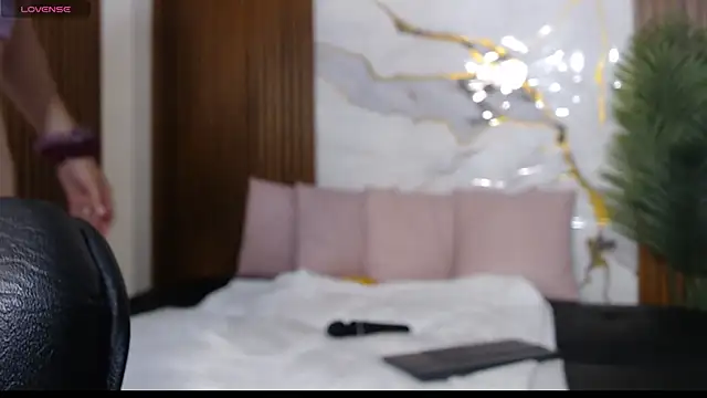 Alyce tay1 online show from 04.15.26