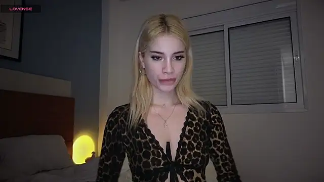 st uirt online show from 04.01.26