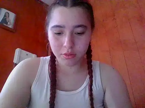 Annisof000 online show from 04.16.26