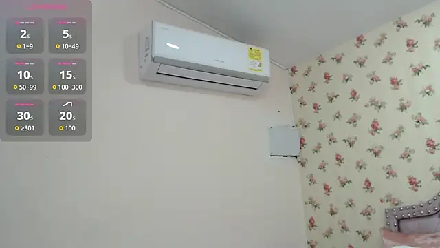 crystal watson0 online show from 04.15.26