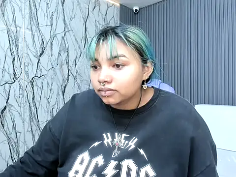 katteyes 20 online show from 03.30.26