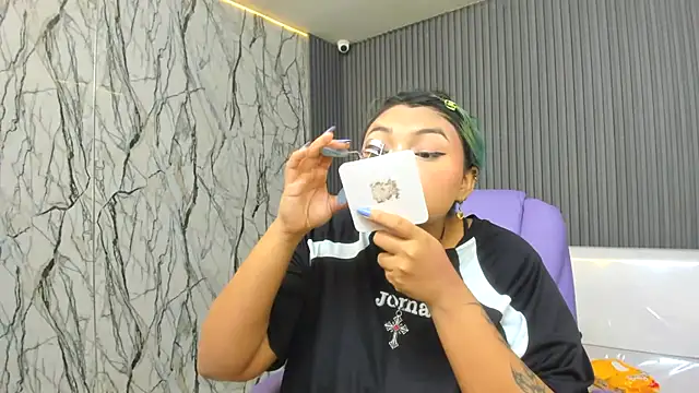 katteyes 20 online show from 04.08.26