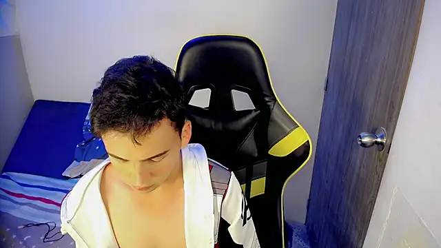 Mathias twinkk online show from 03.19.26