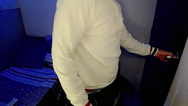 Mathias twinkk online show from 03.21.26