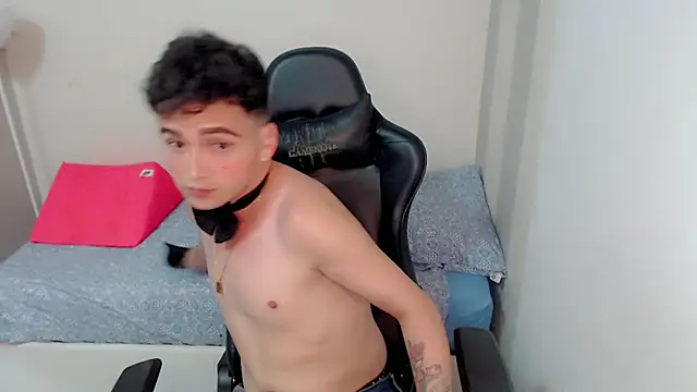 Mathias twinkk online show from 04.05.26