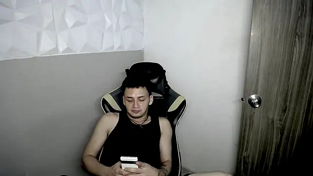 Mathias twinkk online show from 04.15.26