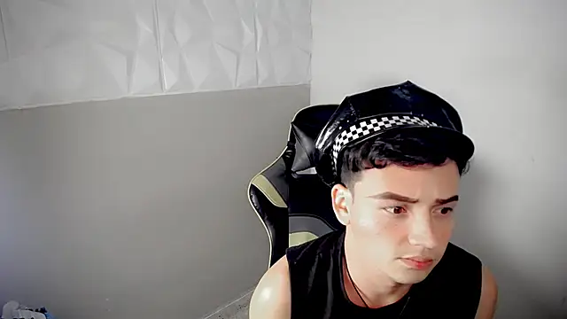 Mathias twinkk online show from 04.15.26