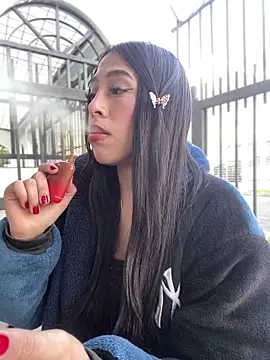 Ferrari Pink online show from 04.12.26