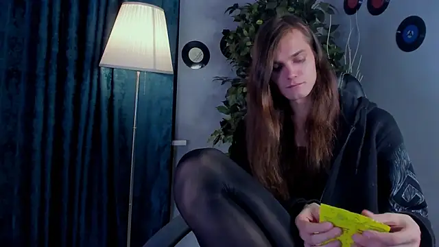 WillFobos online show from 03.30.26