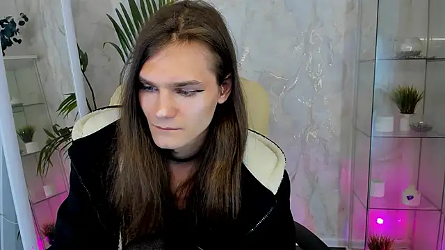 WillFobos online show from 04.16.26