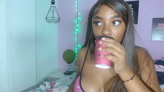 aisha laurent online show from 03.27.26