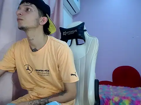 Hot Gaara  online show from 03.19.26