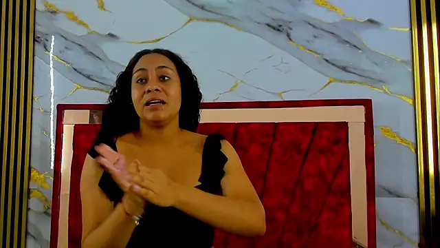 Tiana hots online show from 04.13.26