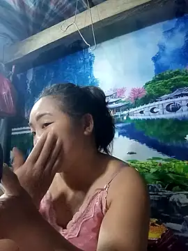 Snapshot of Huemy098 chatting on 04.01.26 Huemy098 online show from 04.01.26