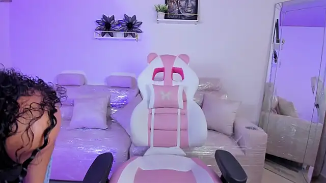 april smiith1 online show from 04.14.26