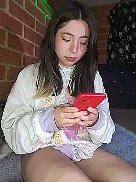 Snapshot of Petite_CherryX chatting on 07.16.26 Petite CherryX online show from 07.16.26